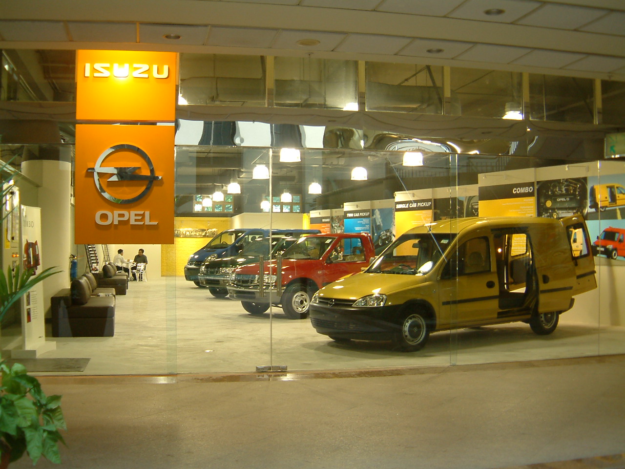 Interior Design for Isuzu Opel Sales Gallery and Service Centre